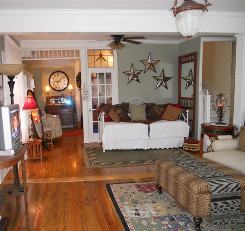 Starry Night Cottage - Bed & Breakfast Inn -  Eureka Springs, AR